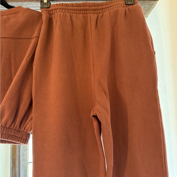 Zara sweatsuit never worn. - Picture 5 of 5